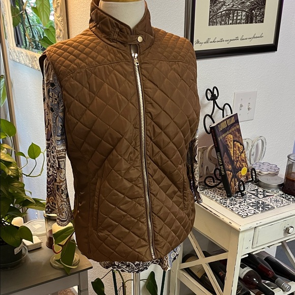 Cavalini Women’sQuilted Brown Vest - Picture 7 of 10